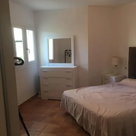Готель Infocom Playa Rocio Марбелья