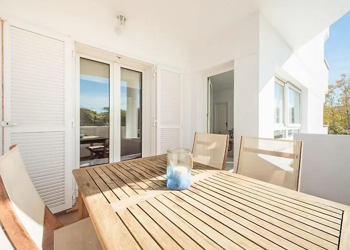 Infocom Playa Rocio 3*